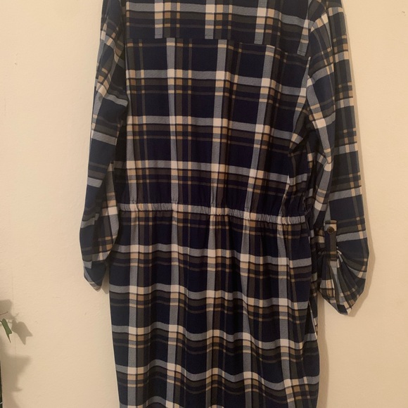 Plaid blue dress - Picture 3 of 4